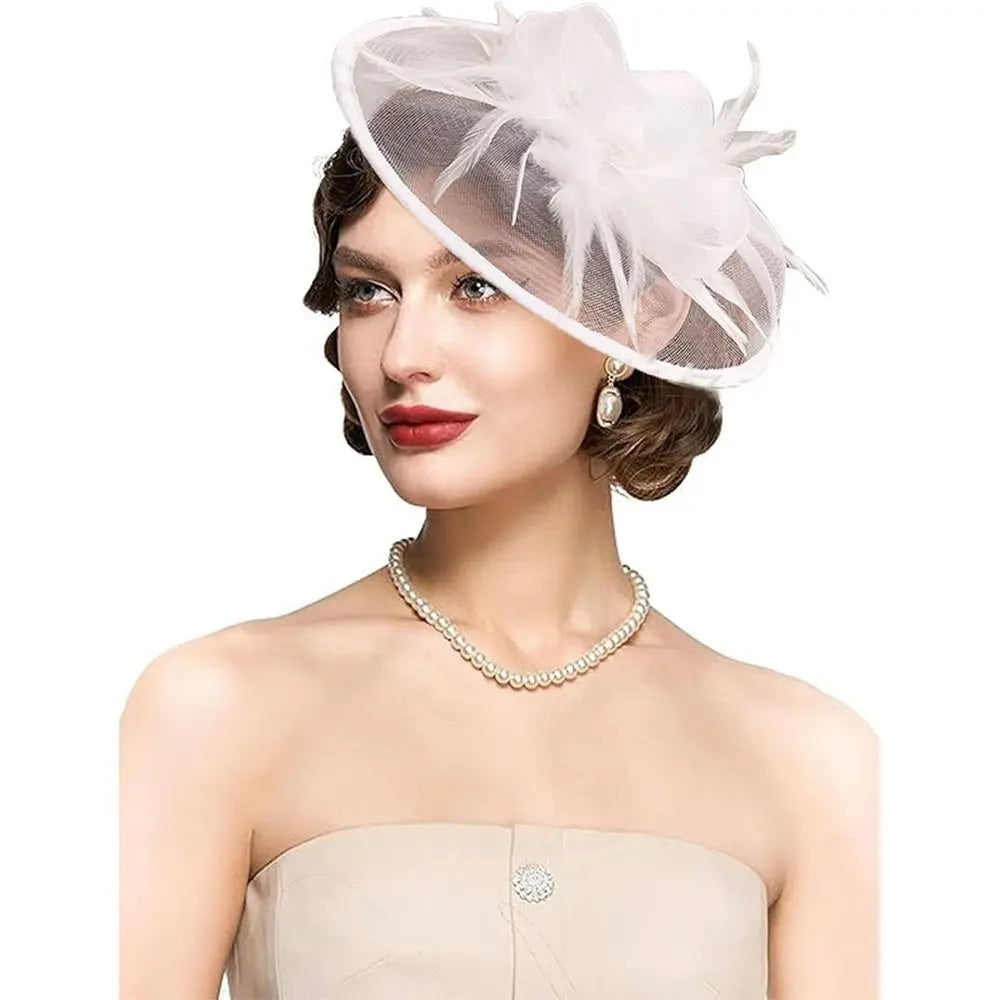 chapeau à plumes vintage