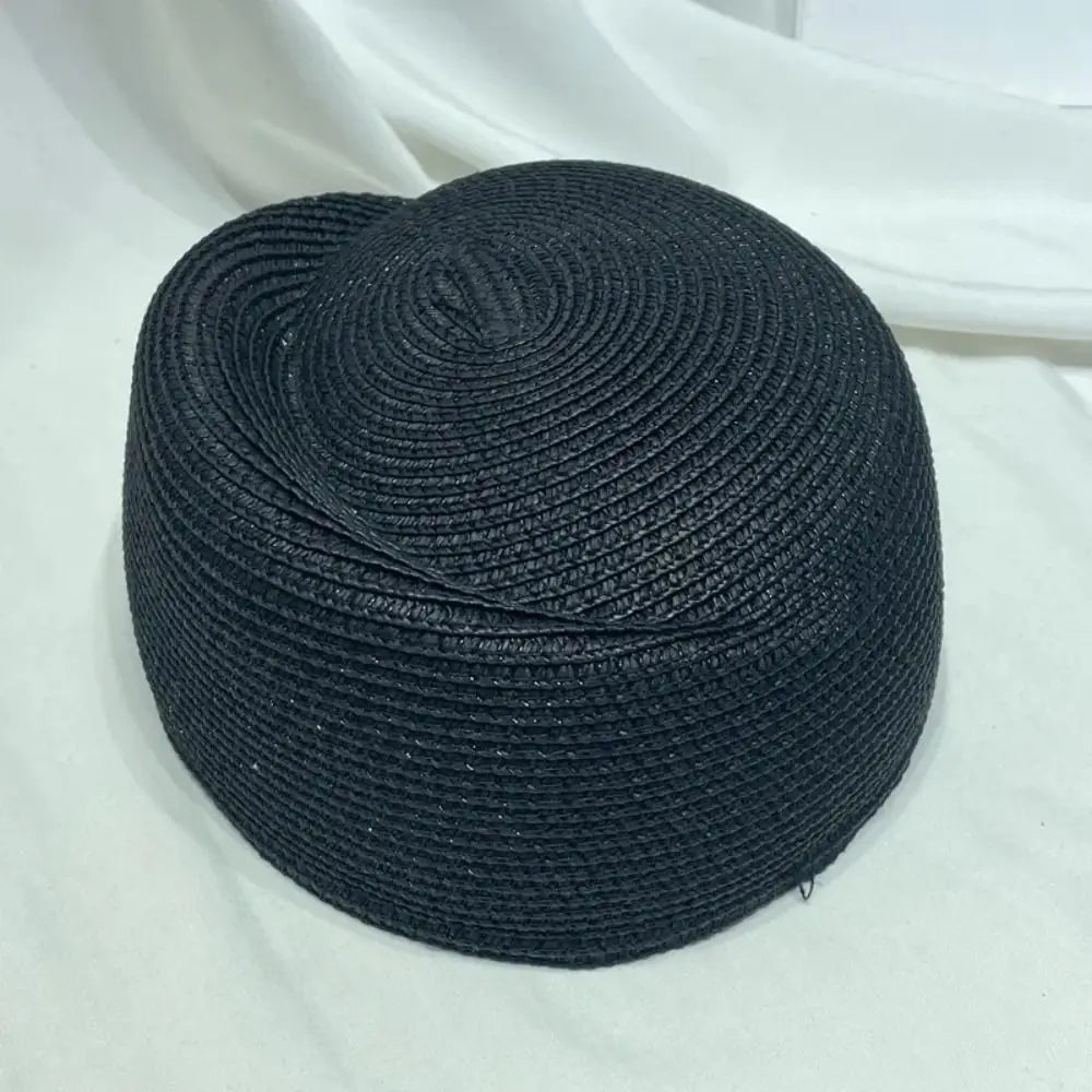 chapeau en fibre naturelle vintage