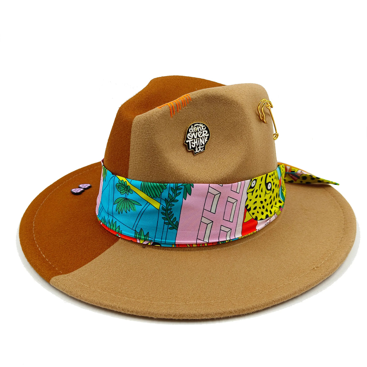 tete à chapeau vintage