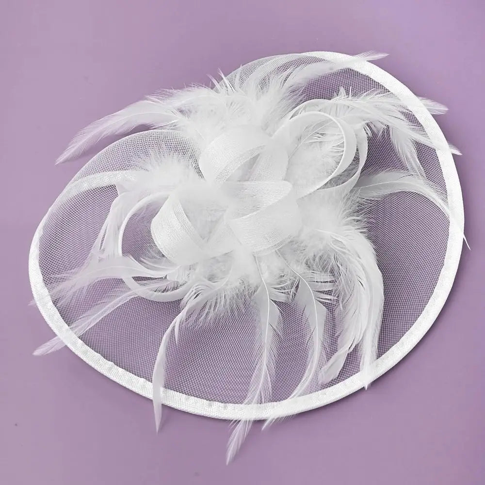 chapeau à plumes vintage