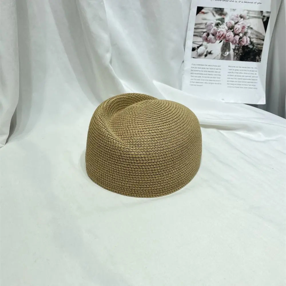 chapeau en fibre naturelle vintage
