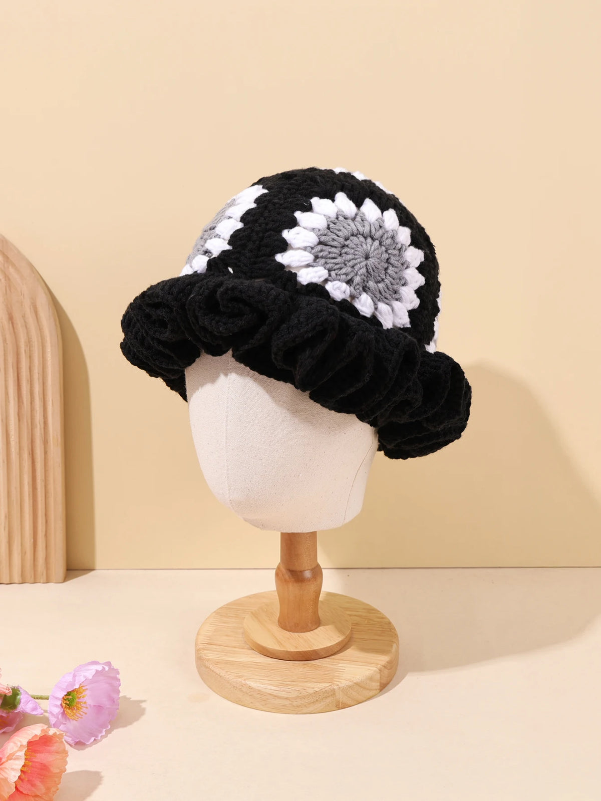 chapeau vintage pour fillette au crochet