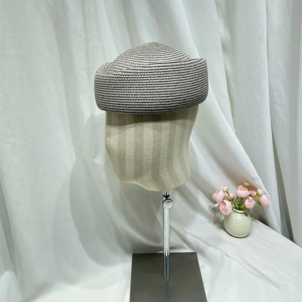 chapeau hôtesse de l'air vintage