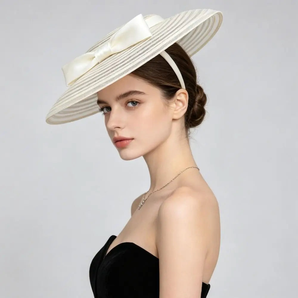 chapeau bibi en gaz noir retro année 1940