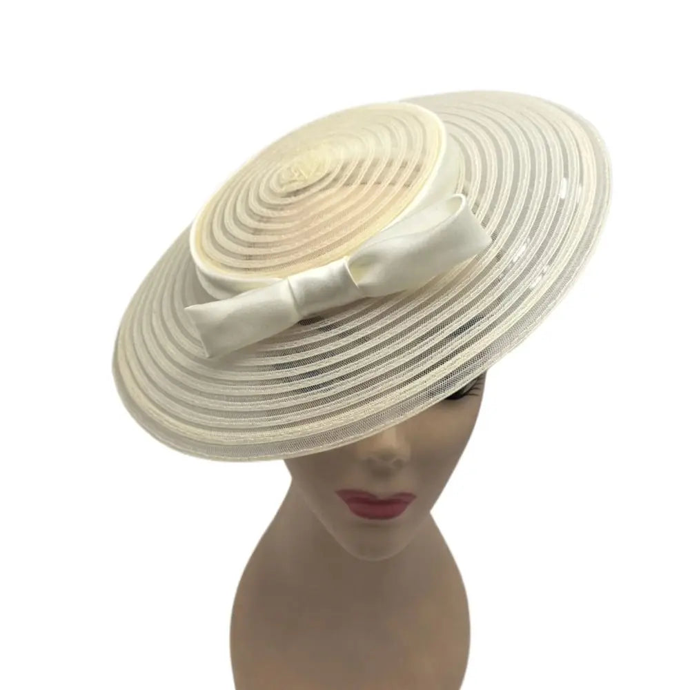 chapeau bibi en gaz noir retro année 1940