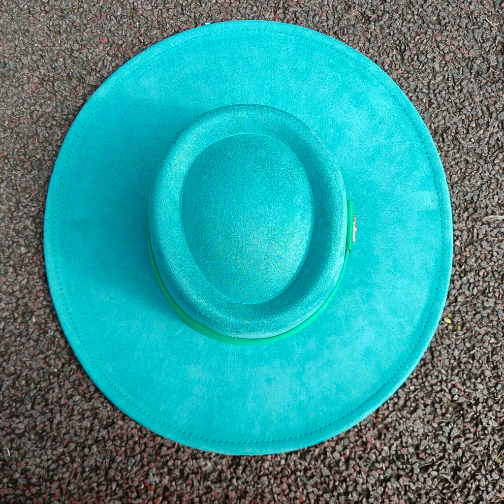 tete à chapeau vintage