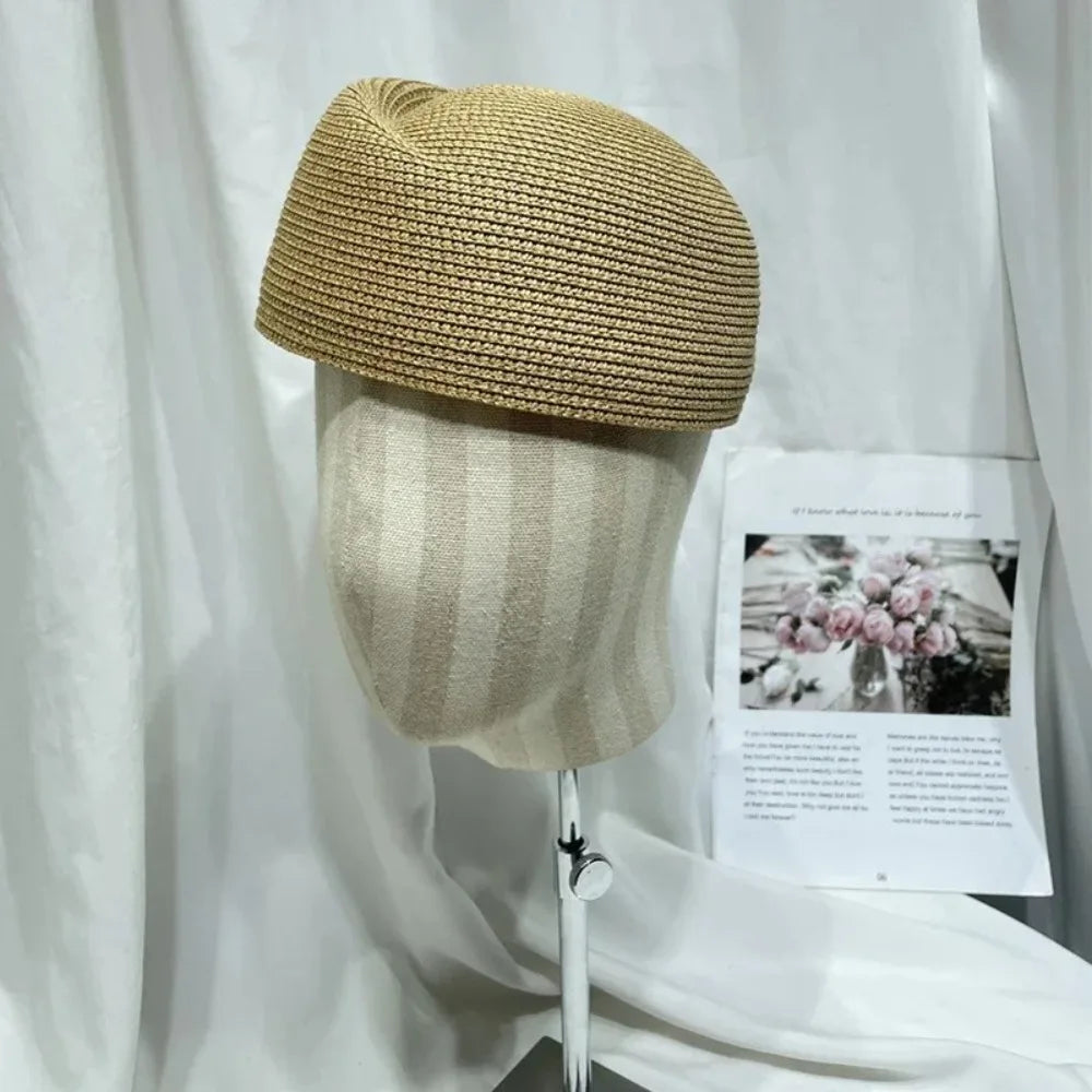 chapeau en fibre naturelle vintage